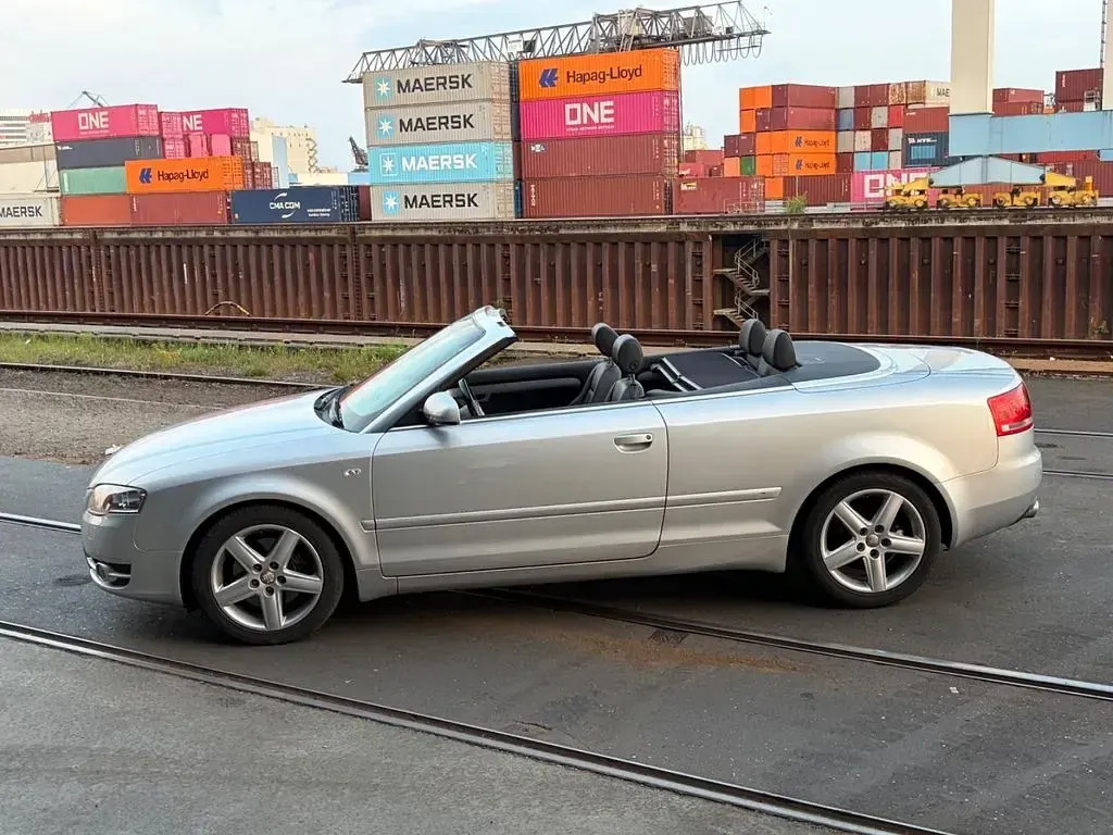 Gebraucht Audi A4 Cabriolet 163 PS (119 kW) 2008 Silber Cabrio