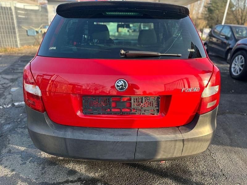 Gebraucht Skoda Fabia Monte Carlo 105 PS (77 kW) 2012 Rot Limousine