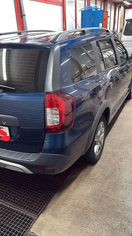 Gebraucht Dacia Logan MCV Stepway 90 PS (66 kW) 2018 Blau Limousine