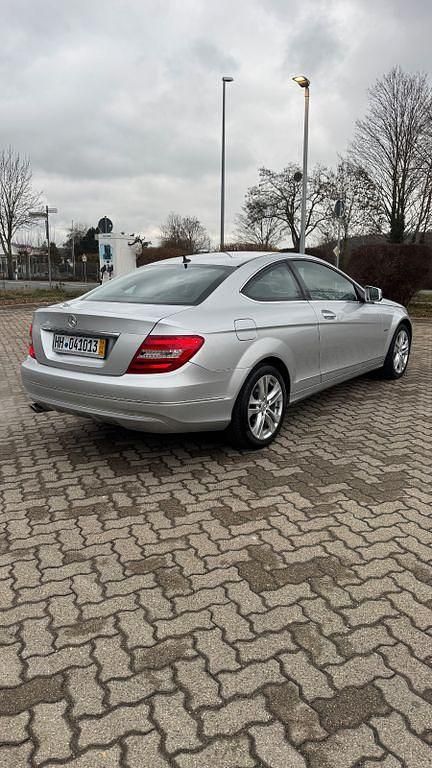 Gebraucht Mercedes C250 204 PS (150 kW) 2012 Silber Coupé