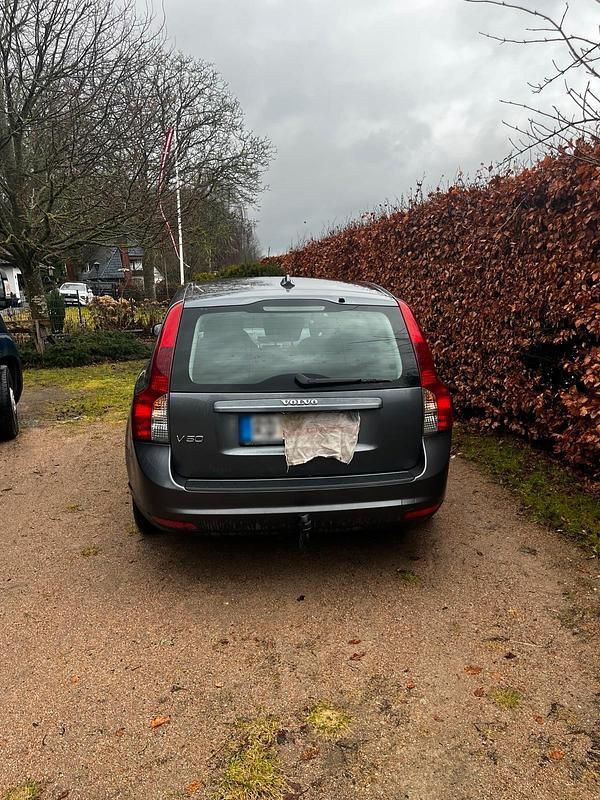 Gebraucht Volvo V50 136 PS (100 kW) 2008 Grau Kombi