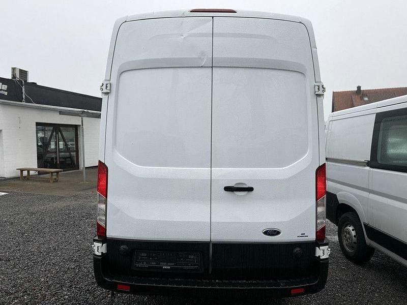 Gebraucht Ford Transit Trend 170 PS (125 kW) 2021 Frostweiã Van / Kleinbus