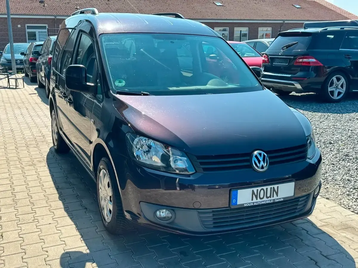 Gebraucht VW Caddy 86 PS (63 kW) 2011 Braun Van / Kleinbus