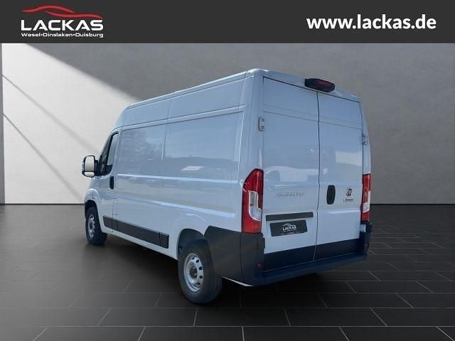Gebraucht Fiat Ducato 140 PS (102 kW) 2023 Weiß Van