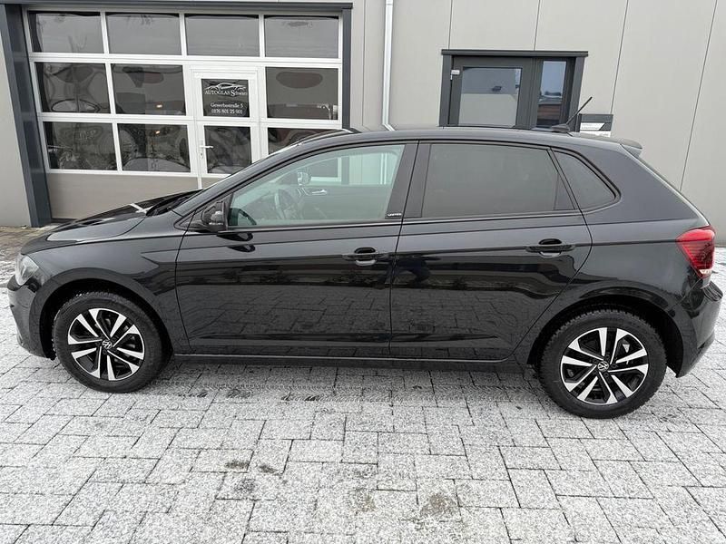 Gebraucht VW Polo United 95 PS (69 kW) 2021 Schwarz Limousine