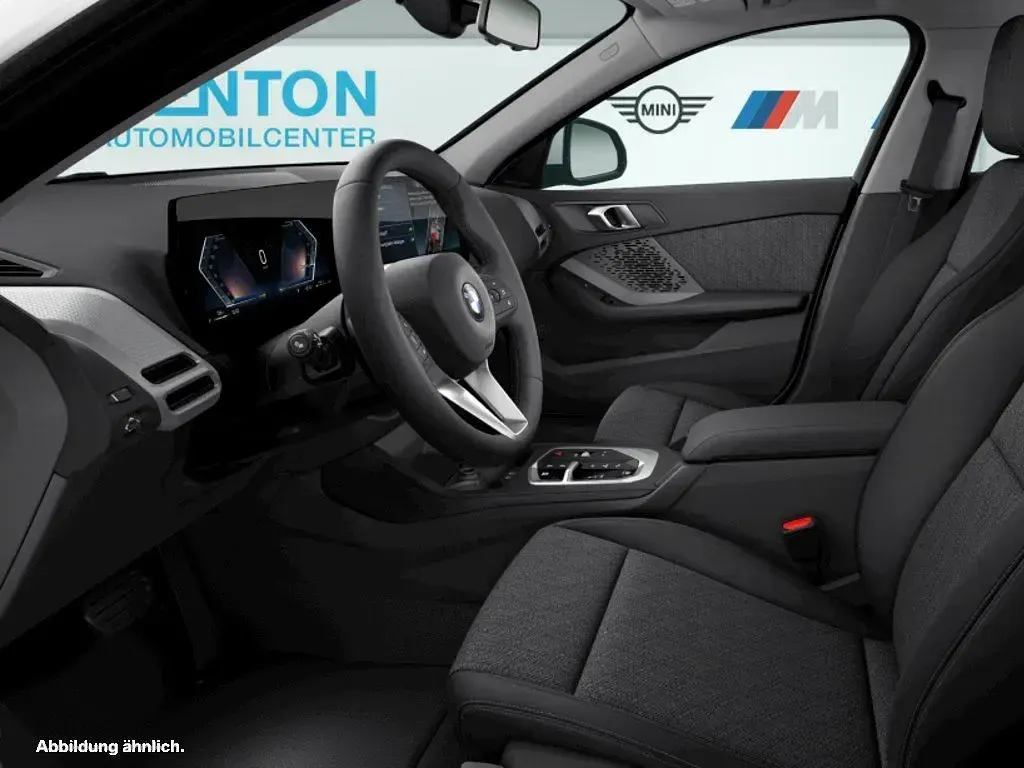 Neu BMW 120 Performance 170 PS (125 kW) 2026 Weiß Kleinwagen