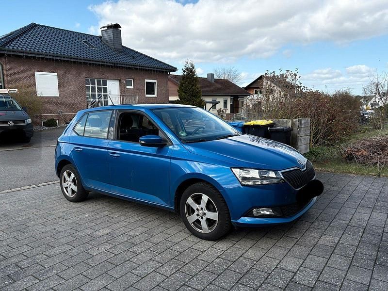 Gebraucht Skoda Fabia Style 95 PS (69 kW) 2019 Blau Kleinwagen