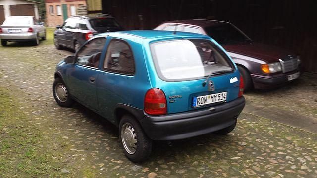 Second-hand Opel Corsa 45 CP (33 kW) 1995 Verde Berlinǎ