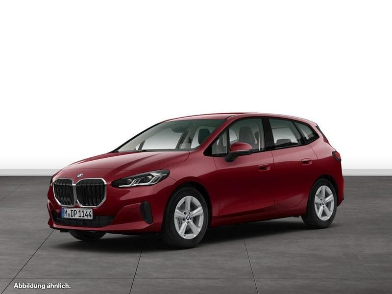 Rot Gebraucht 2024 BMW 220 Active Tourer Van / Kleinbus | 35.569 € (Teuer) - Bild 1/4