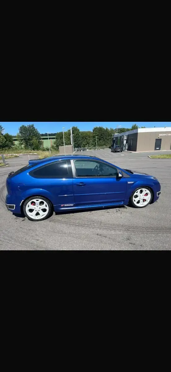 Gebraucht Ford Focus ST 225 PS (165 kW) 2007 Blau Coupé