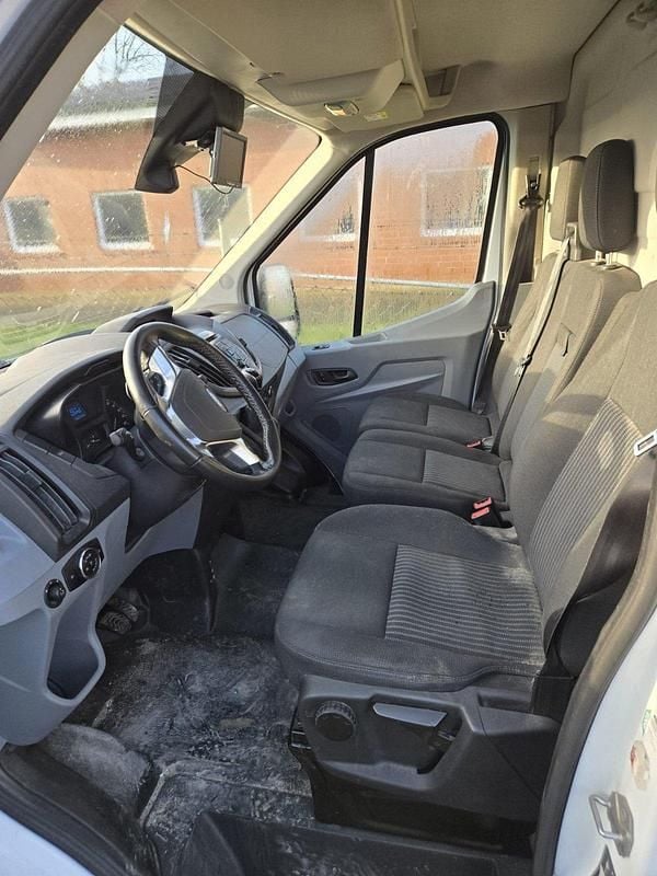 Gebraucht Ford Transit 155 PS (114 kW) 2017 Weiß