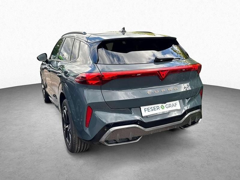 Neu Cupra Terramar 150 PS (110 kW) 2026 Blau SUV