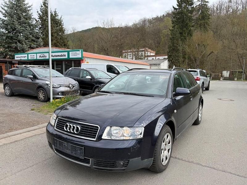 Gebraucht Audi A4 131 PS (96 kW) 2002 Blau Kombi
