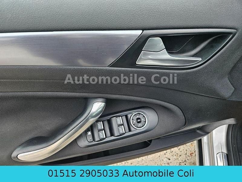 Gebraucht Ford Mondeo Titanium 140 PS (102 kW) 2011 Silber Limousine