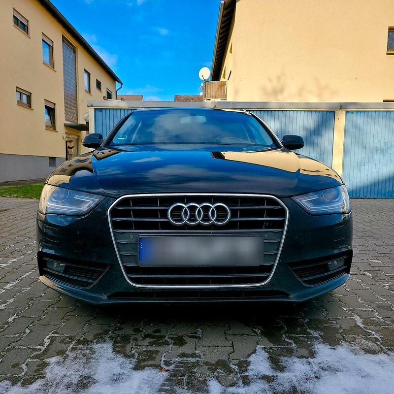 Gebraucht Audi A4 Ambition 150 PS (110 kW) 2014 Schwarz Kombi