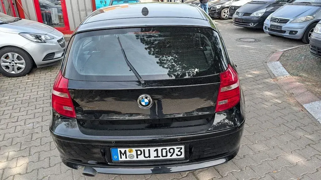 Używany BMW 116 122 KM (89 kW) 2008 Czarny Hatchback