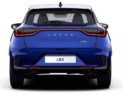 Neu Lexus LBX 136 PS (100 kW) 2026 Blau SUV