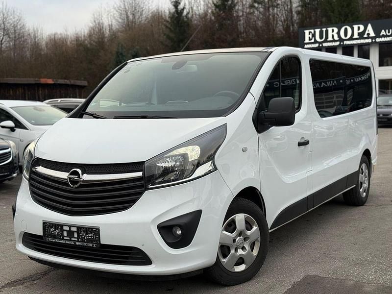 Weiß Gebraucht 2015 Opel Vivaro Van / Kleinbus | 13.990 € - Bild 1/4