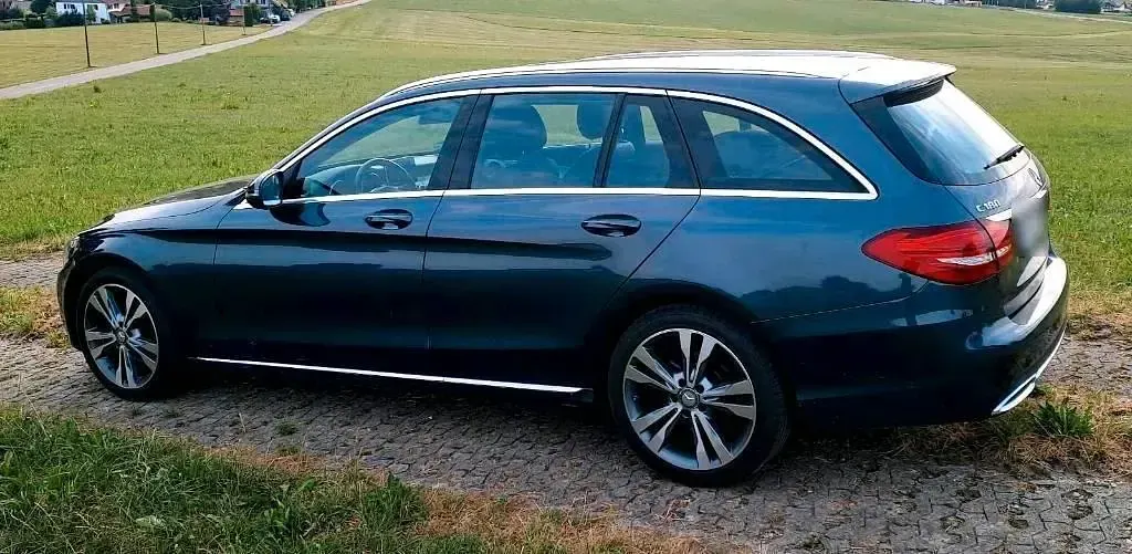 Gebraucht Mercedes C180 156 PS (114 kW) 2015 Grau Kombi