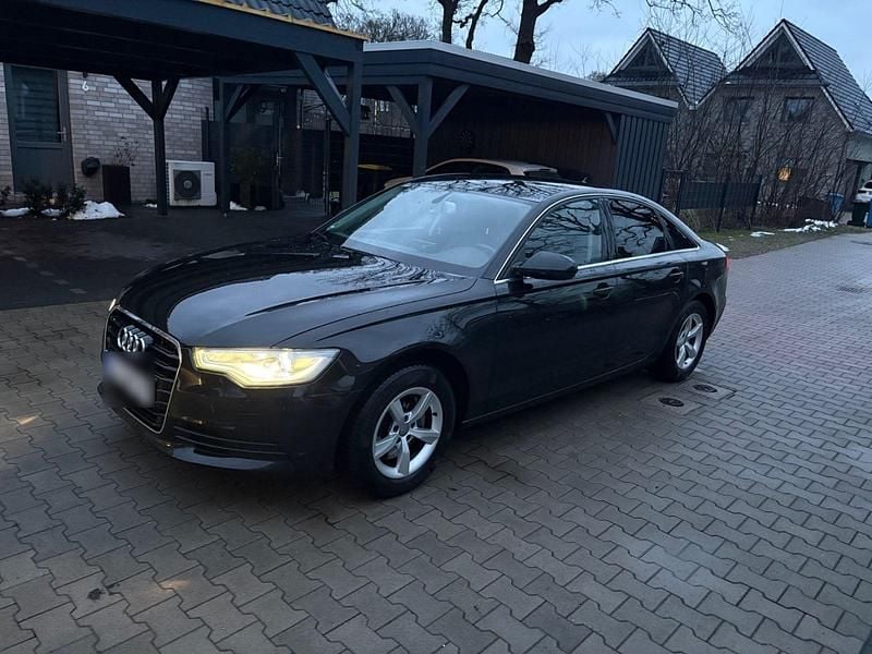 Gebraucht Audi A6 Ambiente 204 PS (150 kW) 2012 Schwarz Limousine