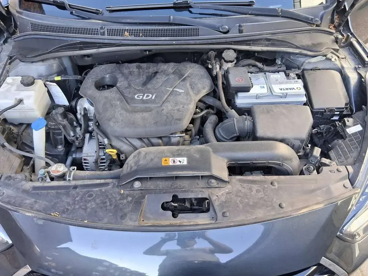 Gebraucht Hyundai i40 Trend 135 PS (99 kW) 2016 Grau Kombi