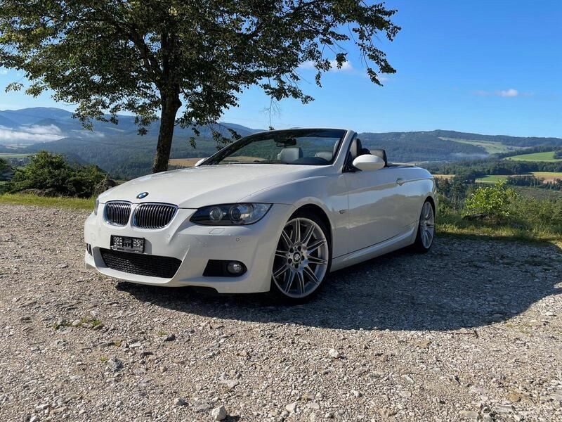 Weiß Gebraucht 2009 BMW 335 Cabriolet Performance Cabrio | 23.900 € (Teuer) - Bild 1/4