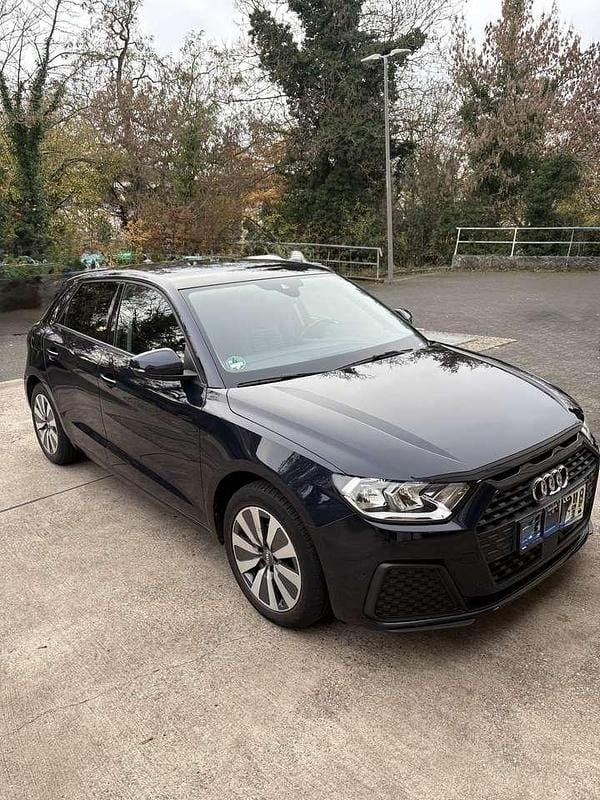 Blau Gebraucht 2019 Audi A1 Basis Kleinwagen | 12.650 € (Fairer Preis) - Bild 1/4