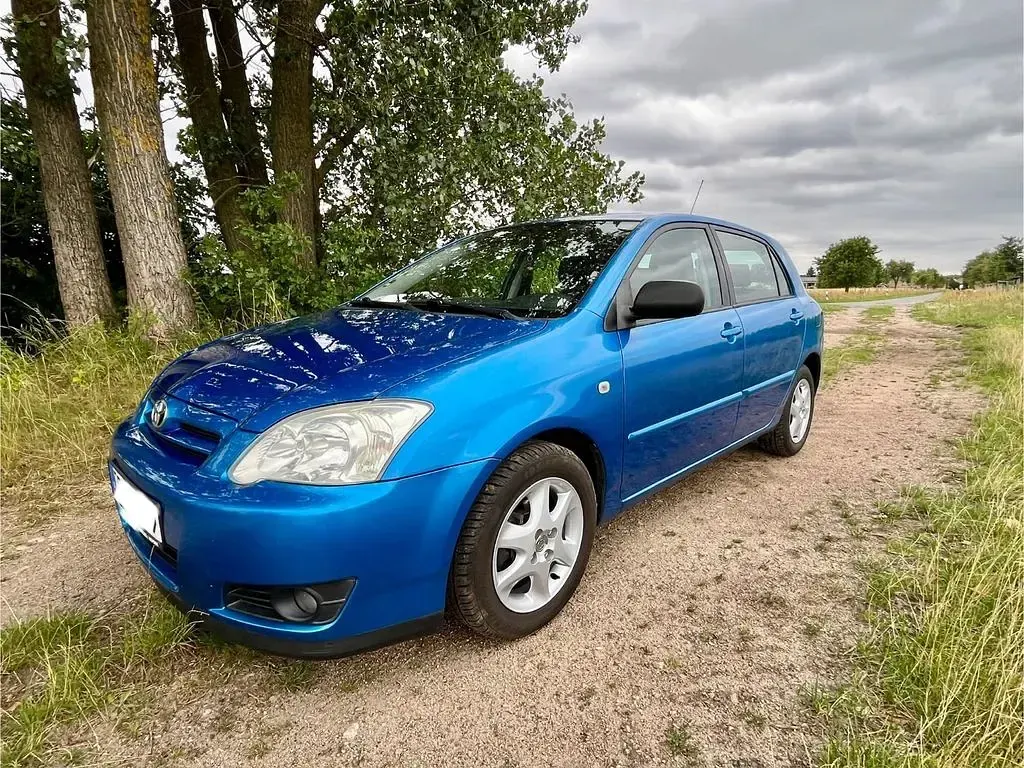 Gebraucht Toyota Corolla Edition 110 PS (80 kW) 2006 Blau Limousine