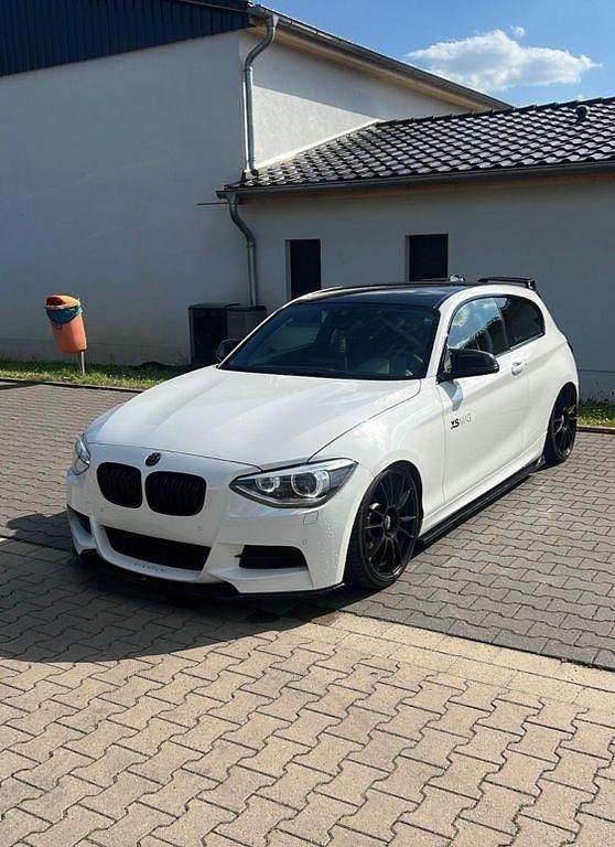 Gebraucht BMW M135 Performance 320 PS (235 kW) 2012 Weiß Kleinwagen