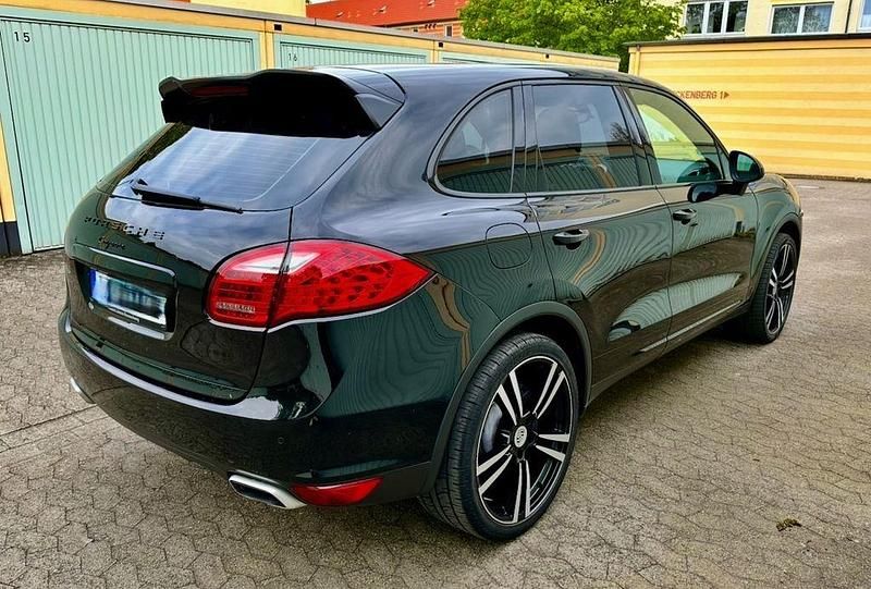 Gebraucht Porsche Cayenne 245 PS (180 kW) 2013 Schwarz SUV