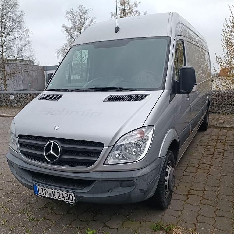 Silber Gebraucht 2011 Mercedes Sprinter Van | 33.900 € - Bild 1/4
