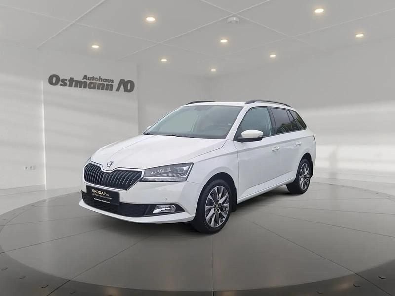 Weiß Gebraucht 2022 Skoda Fabia Best of Kleinwagen | 16.989 € (Guter Preis) - Bild 1/4