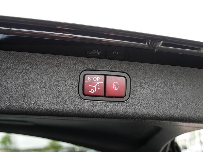 Gebraucht Mercedes E220 Avantgarde 197 PS (144 kW) 2025 Schwarz Kombi