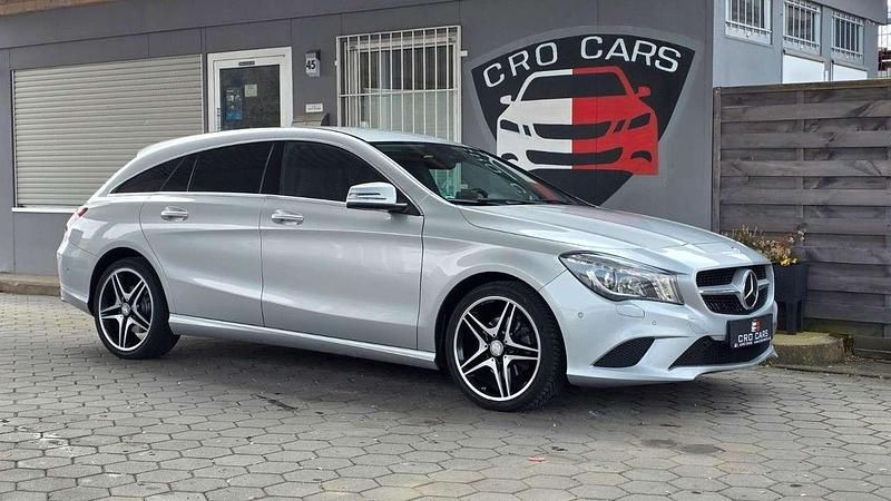 Gebraucht Mercedes CLA200 156 PS (114 kW) 2014 Polarsilber Kombi