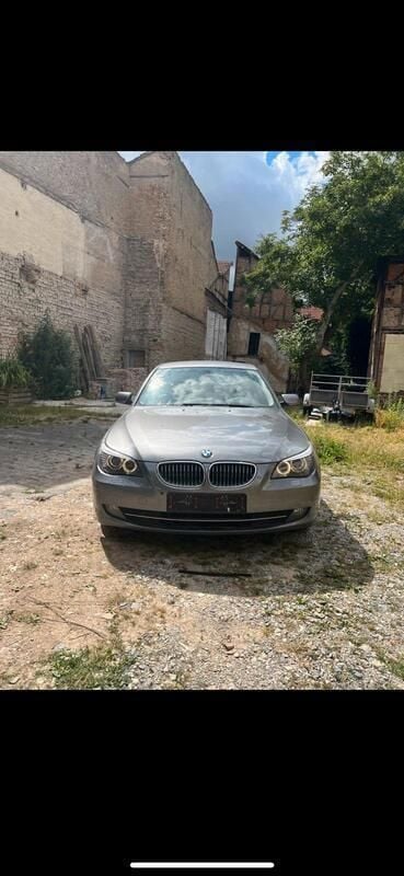 Grau Gebraucht 2007 BMW 523 Limousine | 7.000 € (Guter Preis) - Bild 1/4