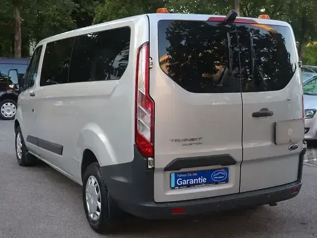 Gebraucht Ford Transit Custom Trend 131 PS (96 kW) 2017 Grau Van