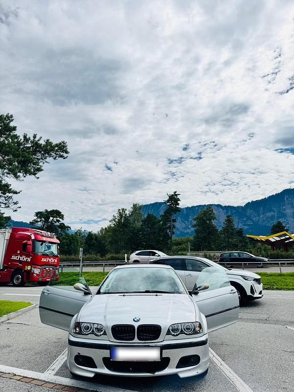 Gebraucht BMW 320 150 PS (110 kW) 2000 Silber Coupé
