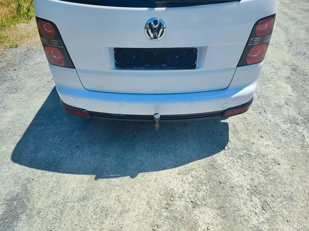 Gebraucht VW Touran 140 PS (102 kW) 2009 Weiß Van / Kleinbus