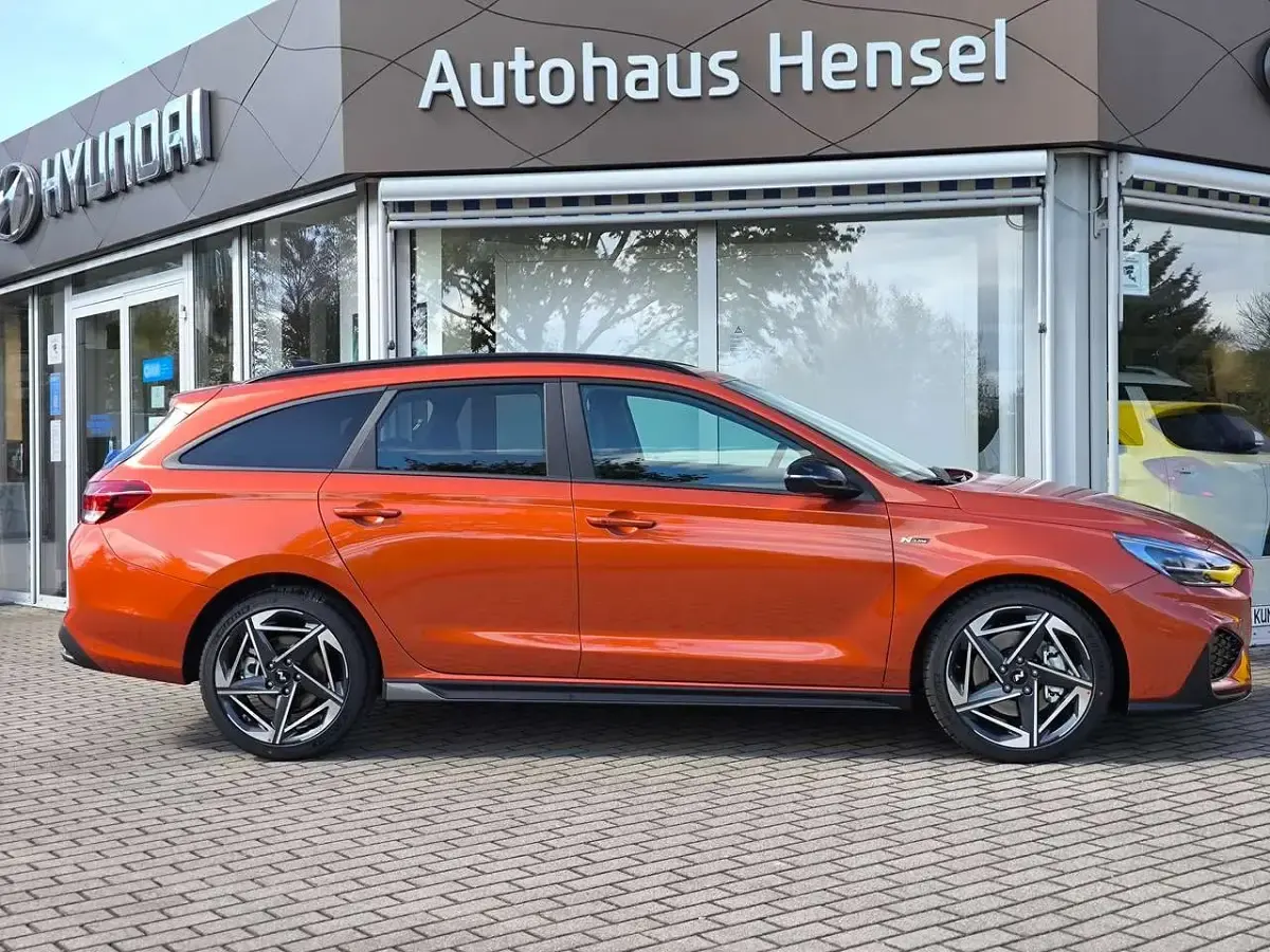 Neu Hyundai i30 N Line 150 PS (110 kW) 2026 Jupiter orange Kombi