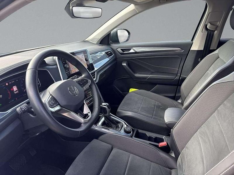 Gebraucht VW T-Roc Style 150 PS (110 kW) 2023 Indiumgrau metallic SUV