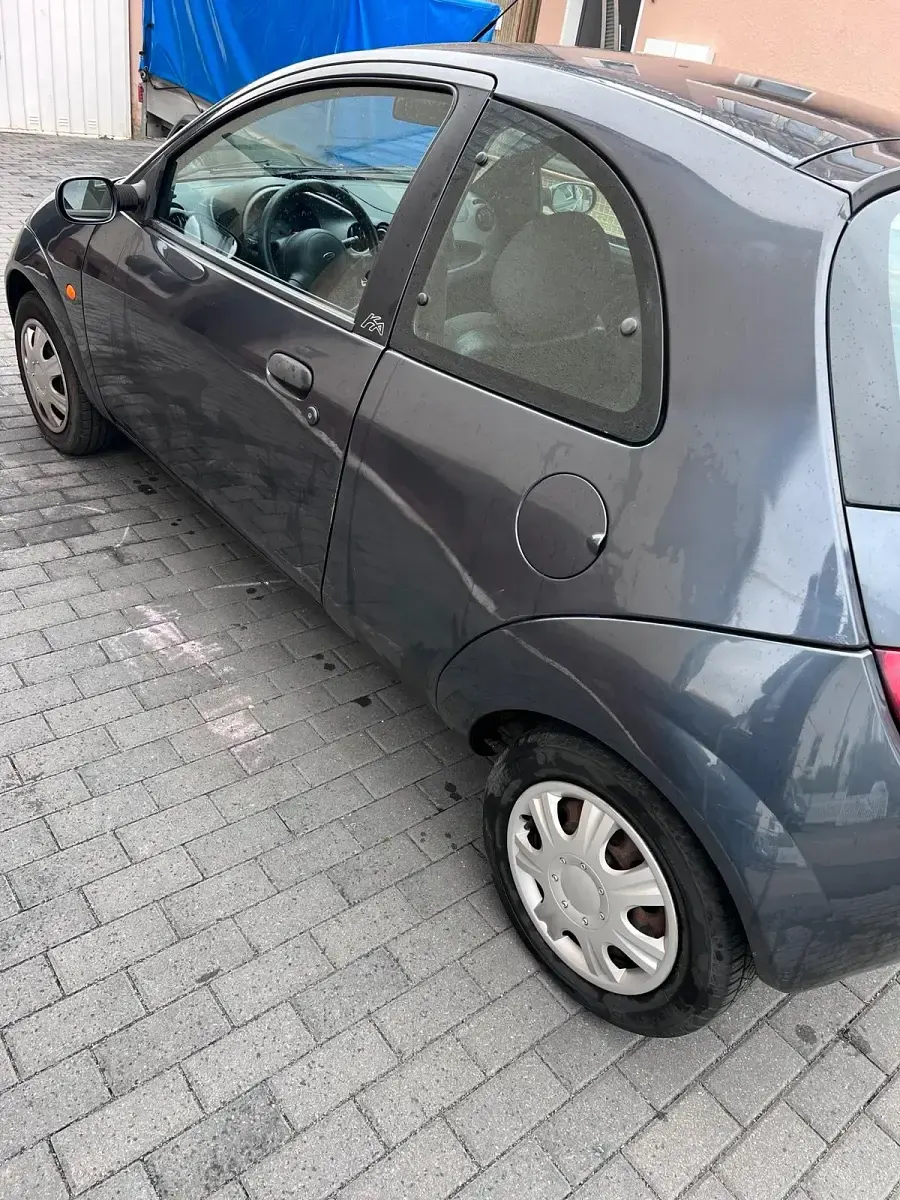 Gebraucht Ford Ka 71 PS (52 kW) 2008 Schwarz Kleinwagen