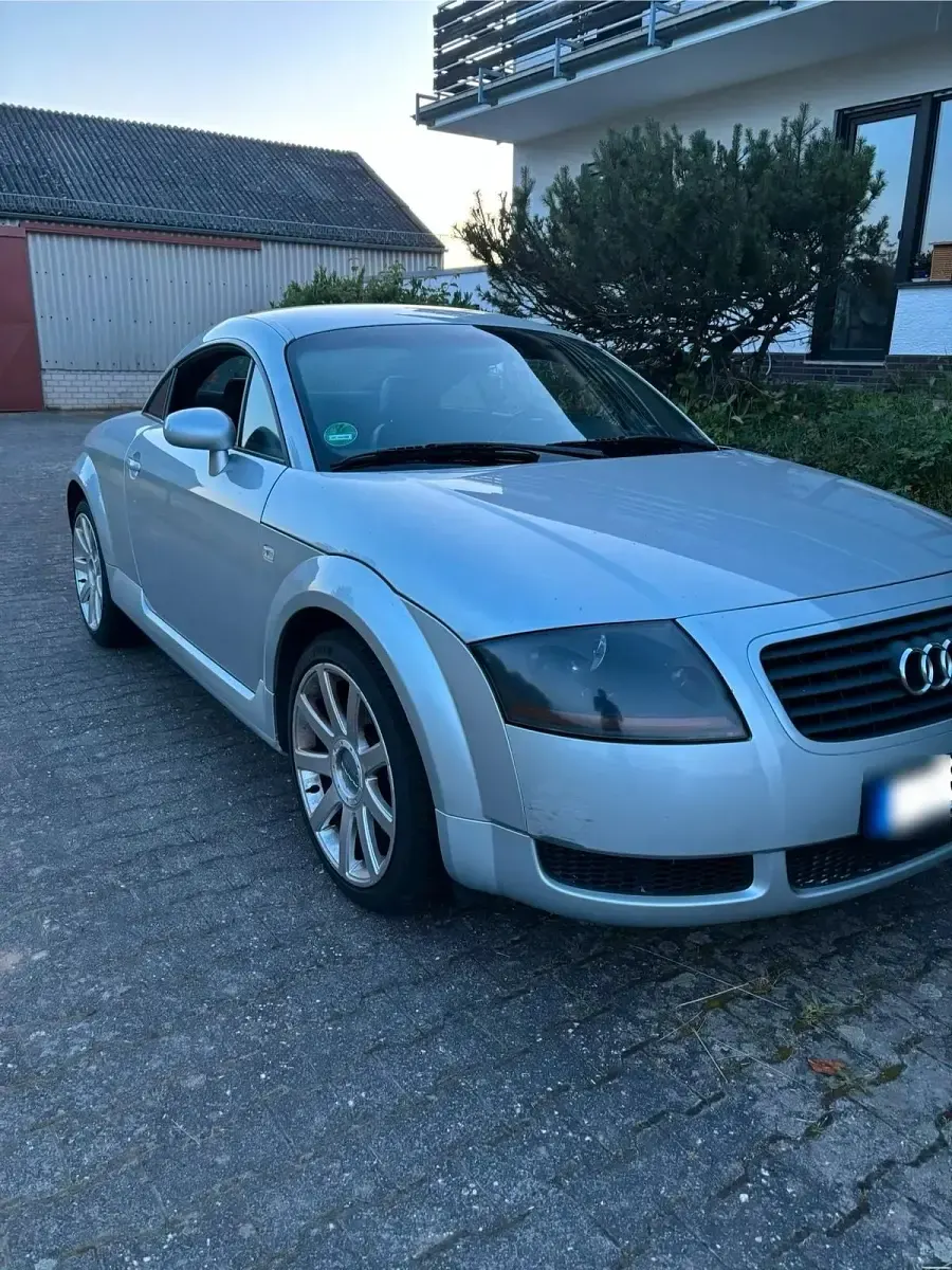 Gebraucht Audi TT 180 PS (132 kW) 2002 Silber Coupé