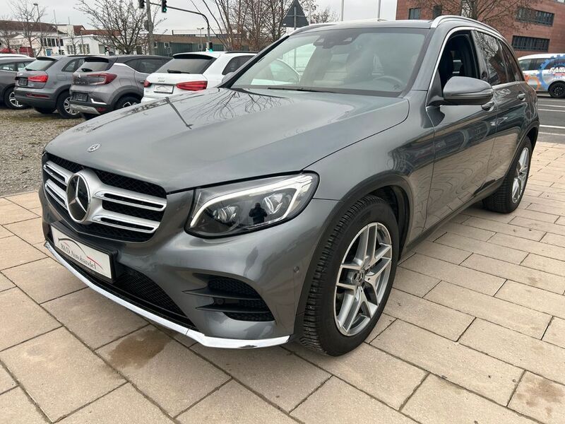Selenitgrau metalliclack Gebraucht 2018 Mercedes GLC350 SUV | 28.950 € (Fairer Preis) - Bild 1/4