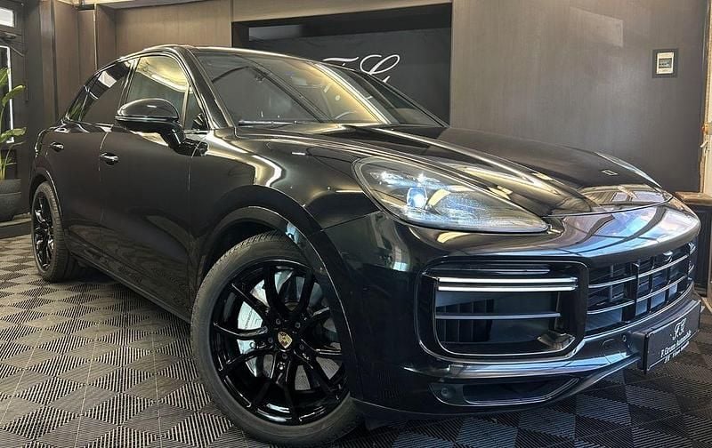 Gebraucht Porsche Cayenne 549 PS (403 kW) 2018 Schwarz SUV