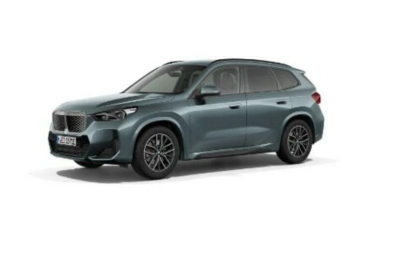 Grün Neu 2026 BMW iX1 M Sport SUV | 47.799 € (Superpreis) - Bild 1/4