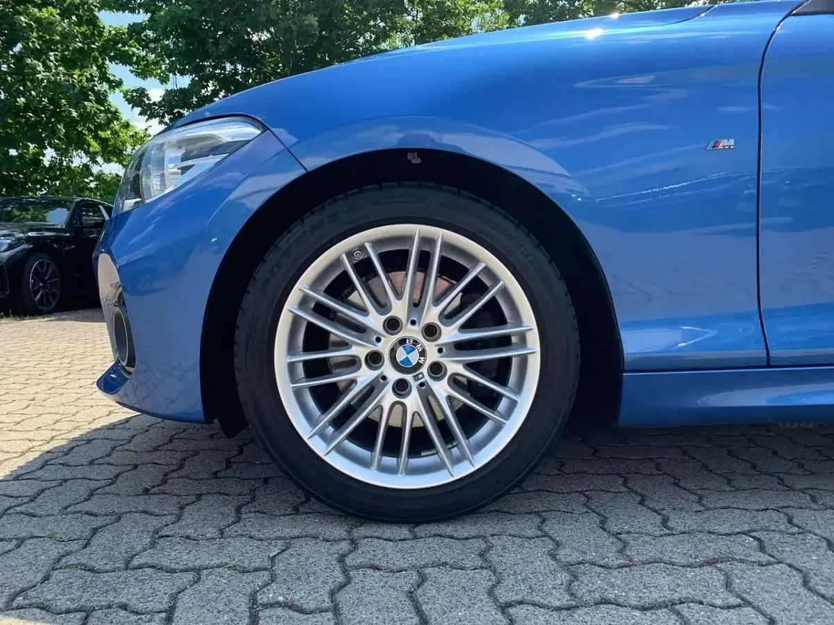 Gebraucht BMW 125 M Sport 224 PS (164 kW) 2018 Blau Kleinwagen