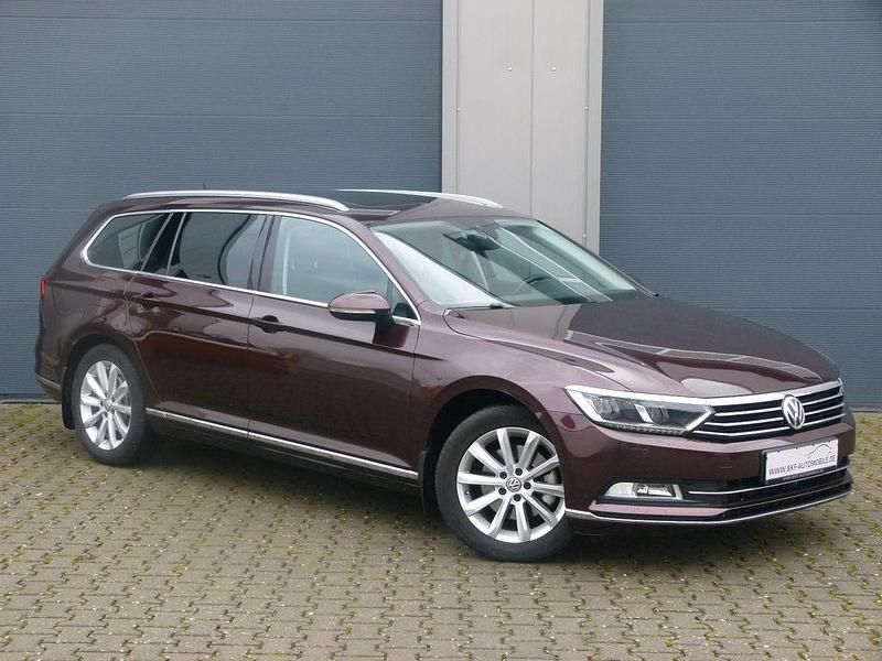 Gebraucht VW Passat Highline 221 PS (162 kW) 2017 Rot Limousine