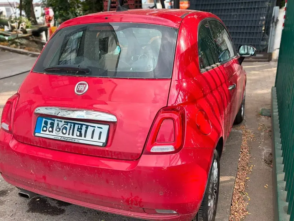 Gebraucht Fiat 500 Lounge 69 PS (50 kW) 2019 Rot