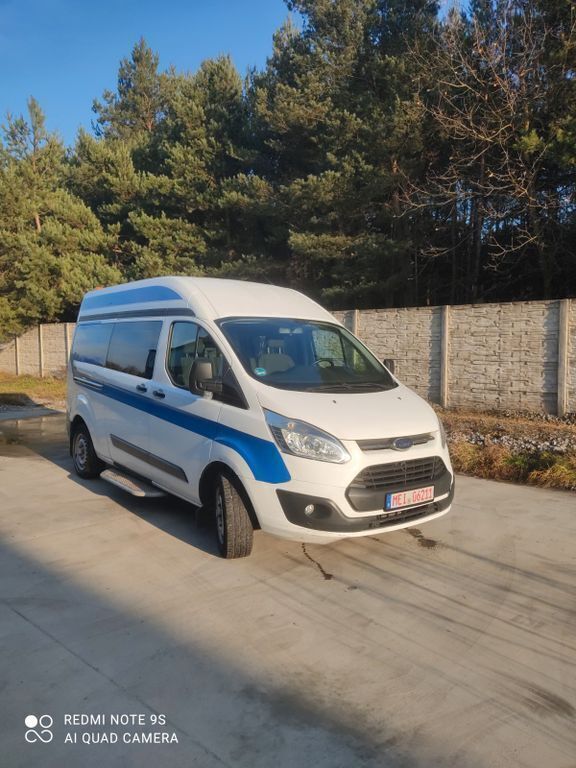 Weiß Gebraucht 2015 Ford 300 Trend Kombi | 8.500 € - Bild 1/4