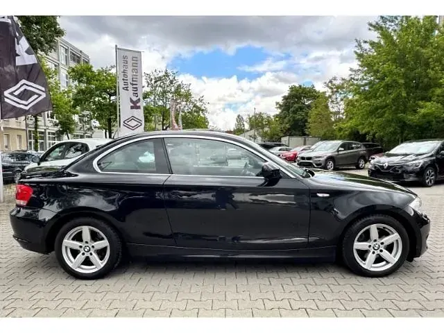 Gebraucht BMW 125 218 PS (160 kW) 2012 Schwarz Kleinwagen